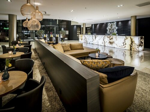 Внешний вид отеля Hotel Van der Valk Maastricht в Маастрихте, фото 2