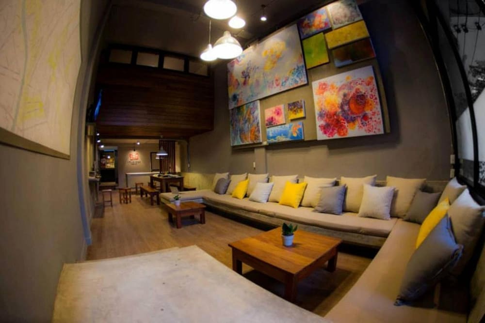 Фото In A Box Hostel