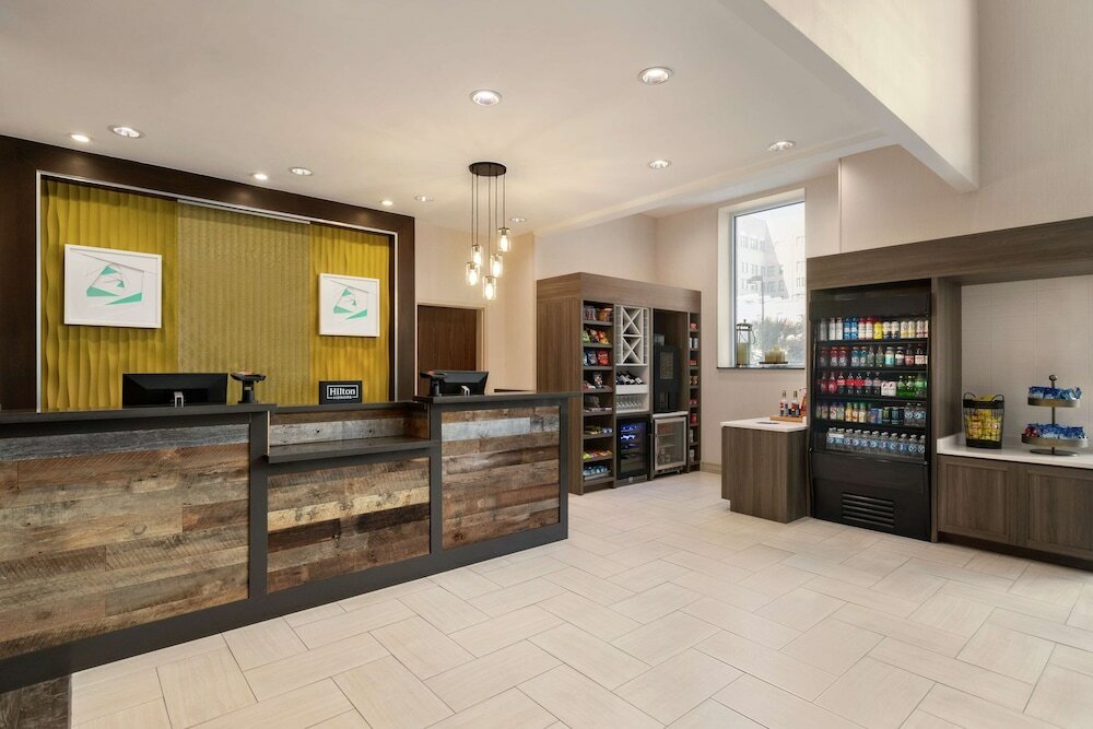 Фото Hilton Garden Inn San Antonio Downtown Riverwalk