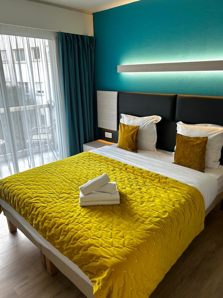 Фото 73847509190