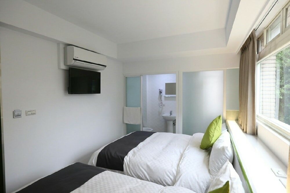 Фото To Hotel Chengde