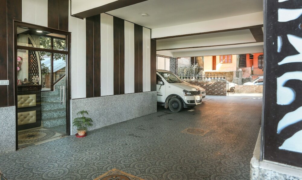 Фото Treebo Trend Roshan House