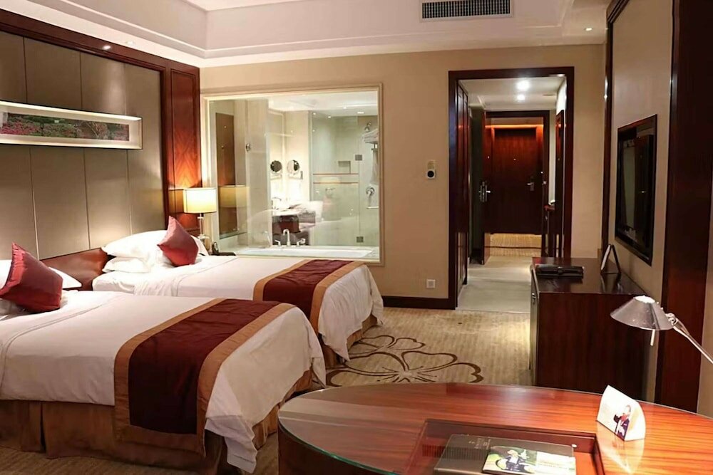 Фото Ramada Plaza by Wyndham Shaoguan City Centre