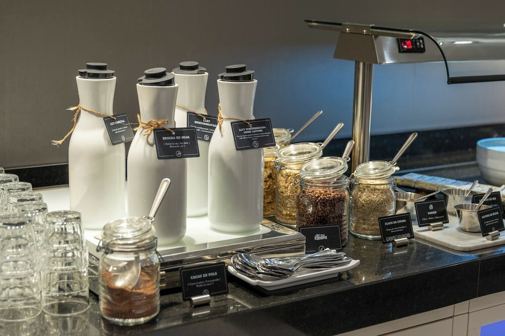 Фото Hotel Ciutadella Barcelona