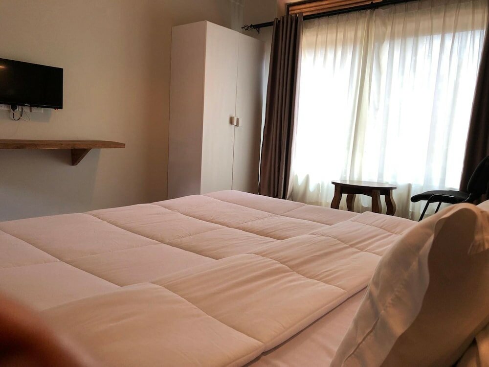 Фото Meley Impala Hotel