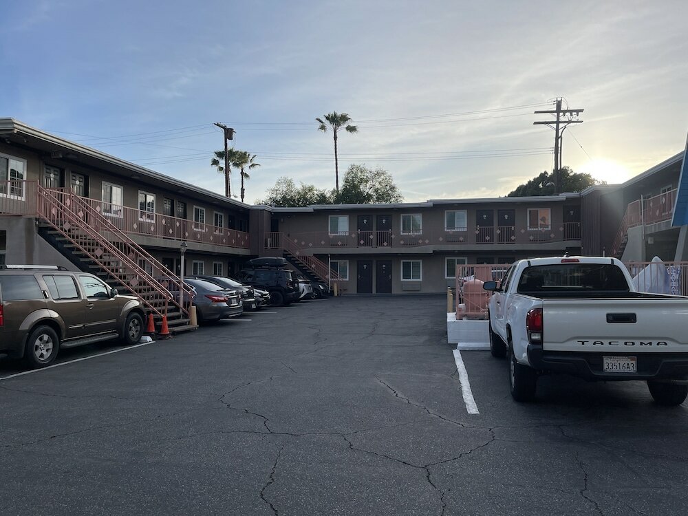 Фото La Casa Inn