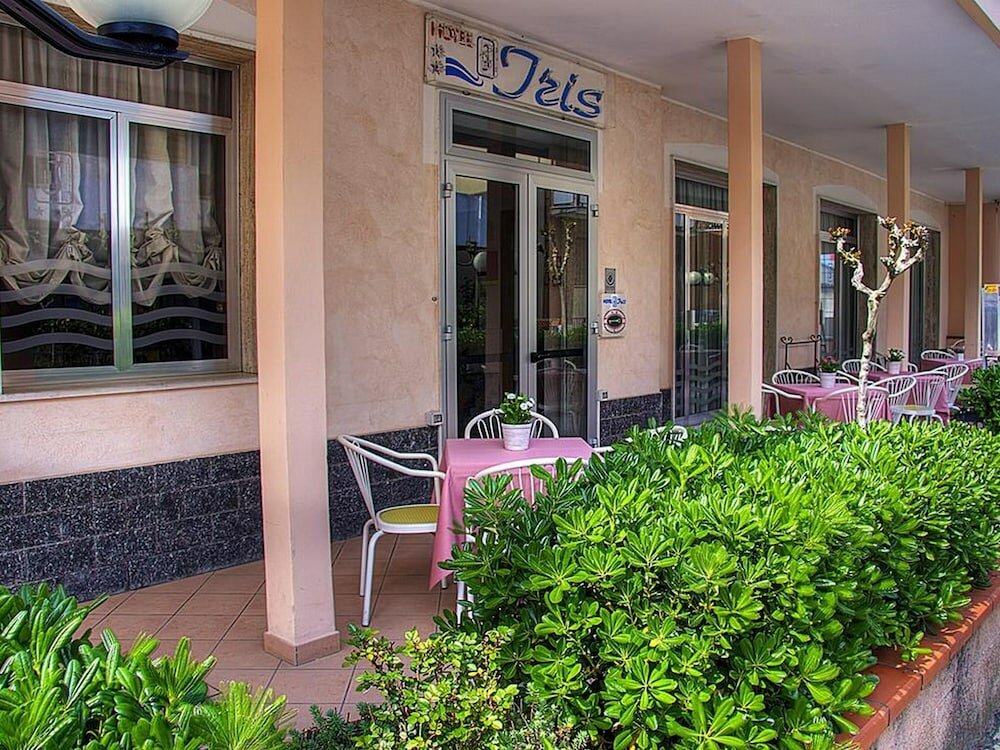 Фото Hotel Villa Iris