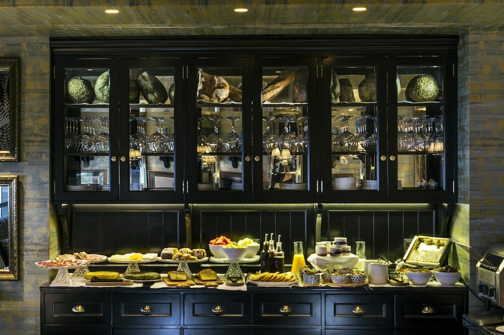 Фото The First One Madrid Preciados