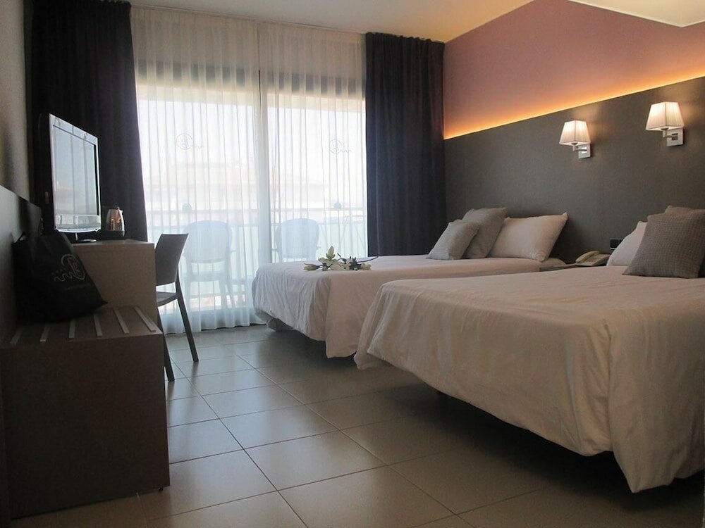 Фото Fenals Garden