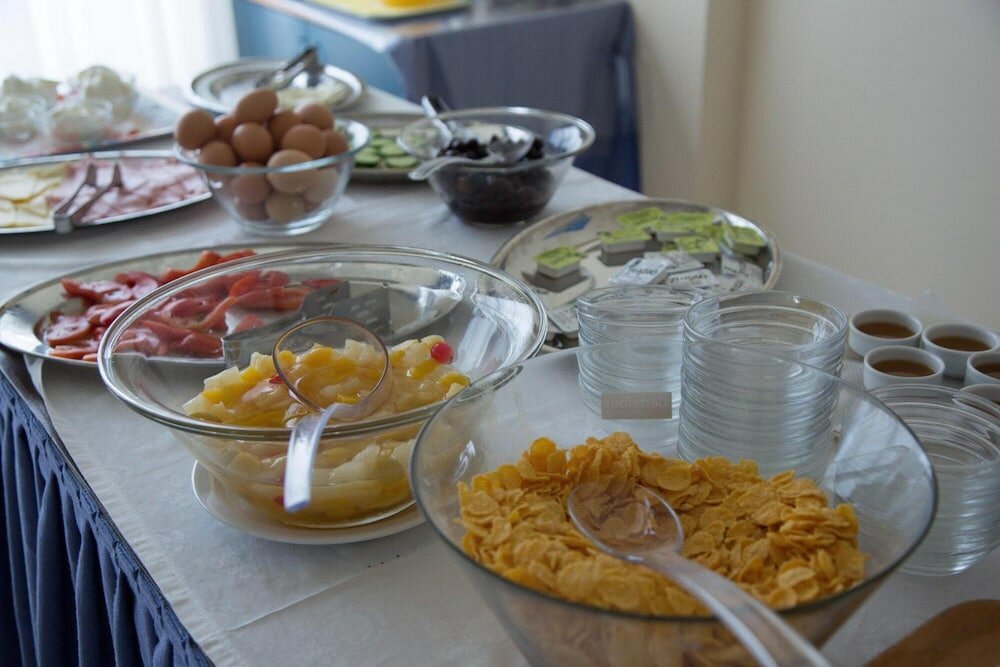 Фото International Hotel