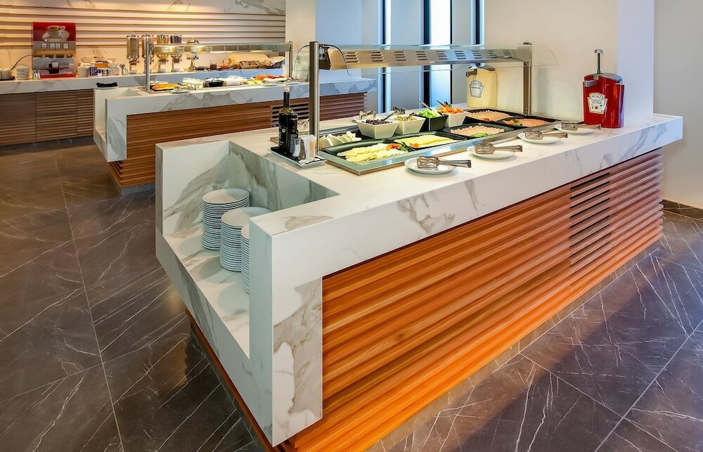 Фото Pefkos City Hotel