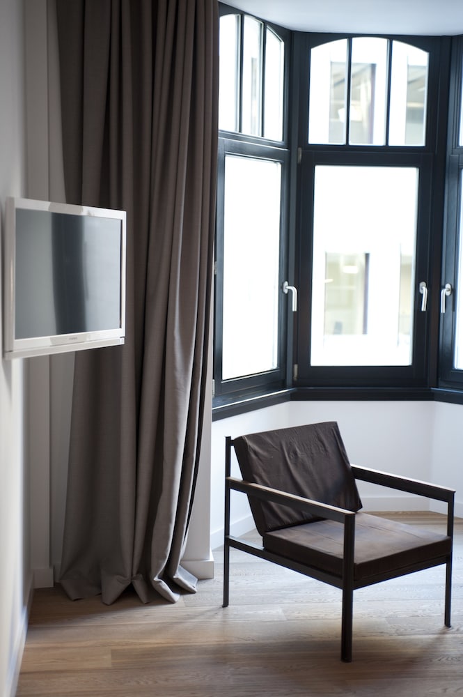 Фото 9Hotel Central