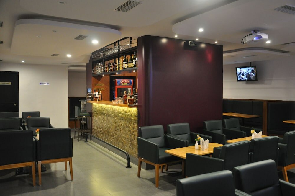 Фото Hotel Pandian