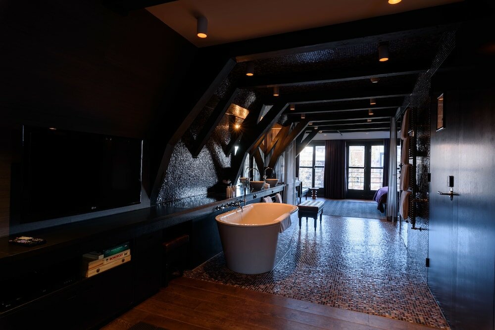 Фото Canal House