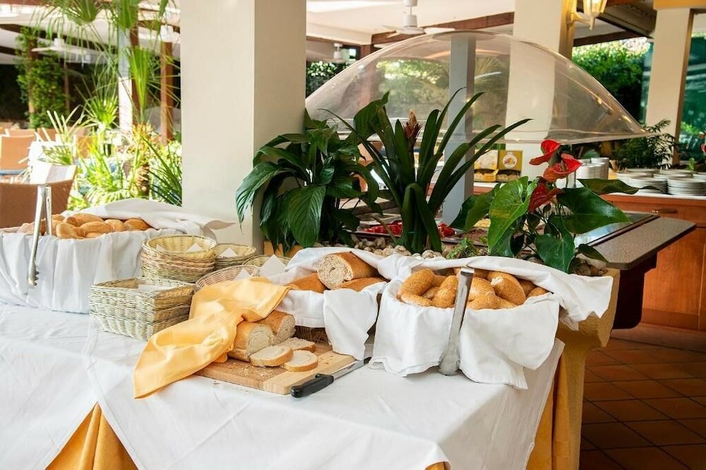 Фото Villaggio Albergo Hotel Antico Monastero