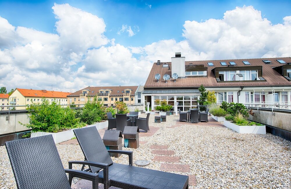 Фото Leonardo Hotel München City West