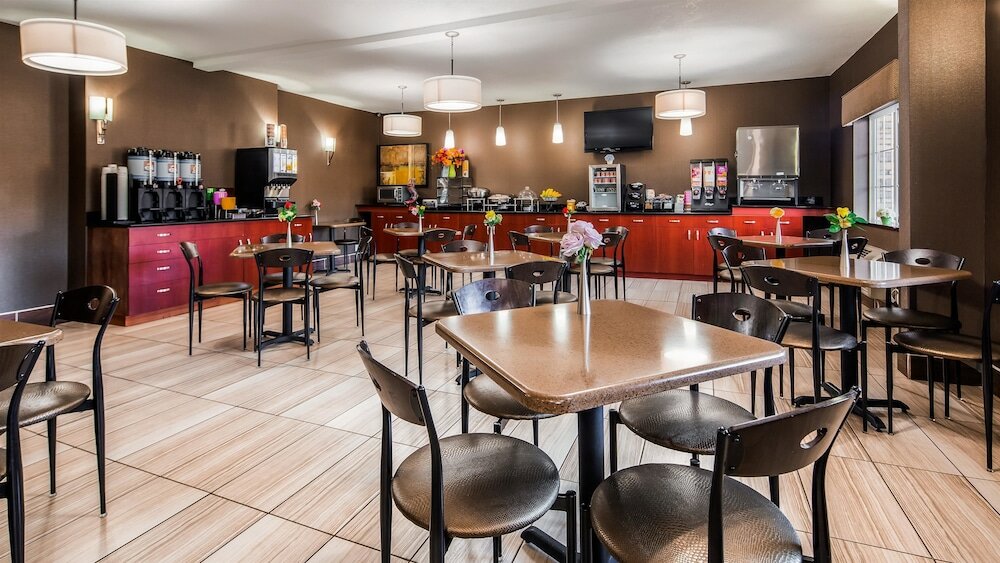 Фото Best Western Old Mill Inn