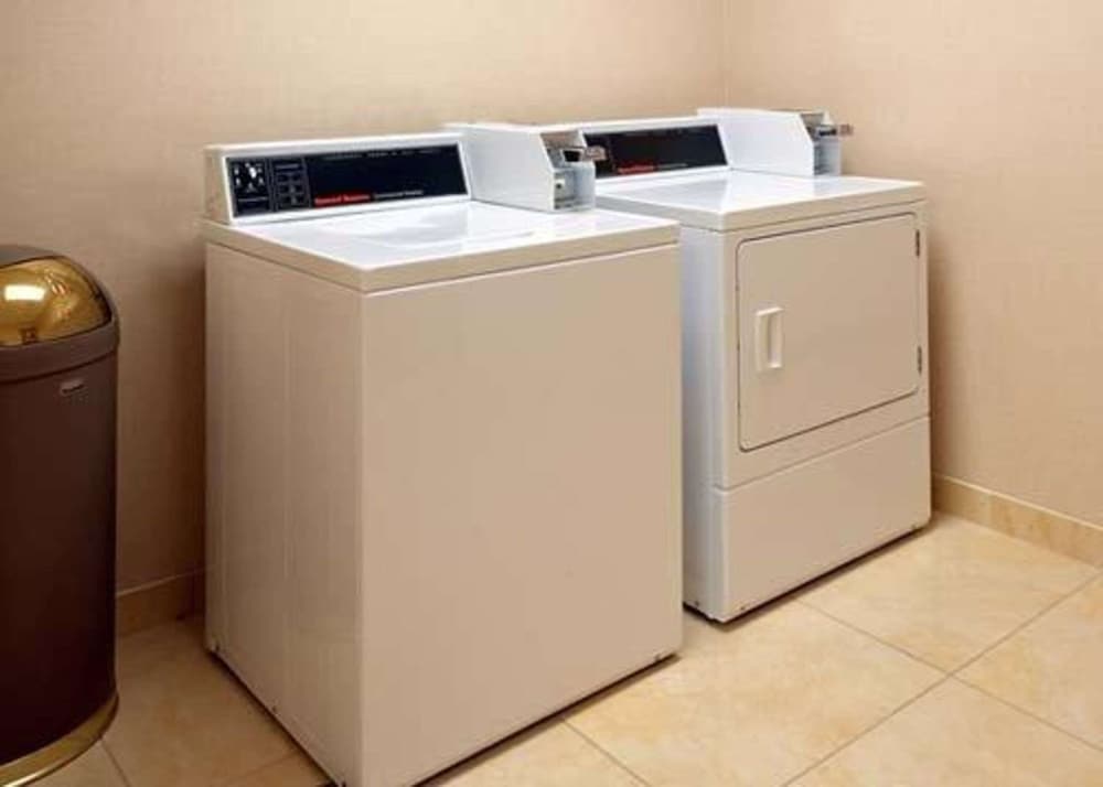 Фото Quality Inn Brunswick Cleveland South