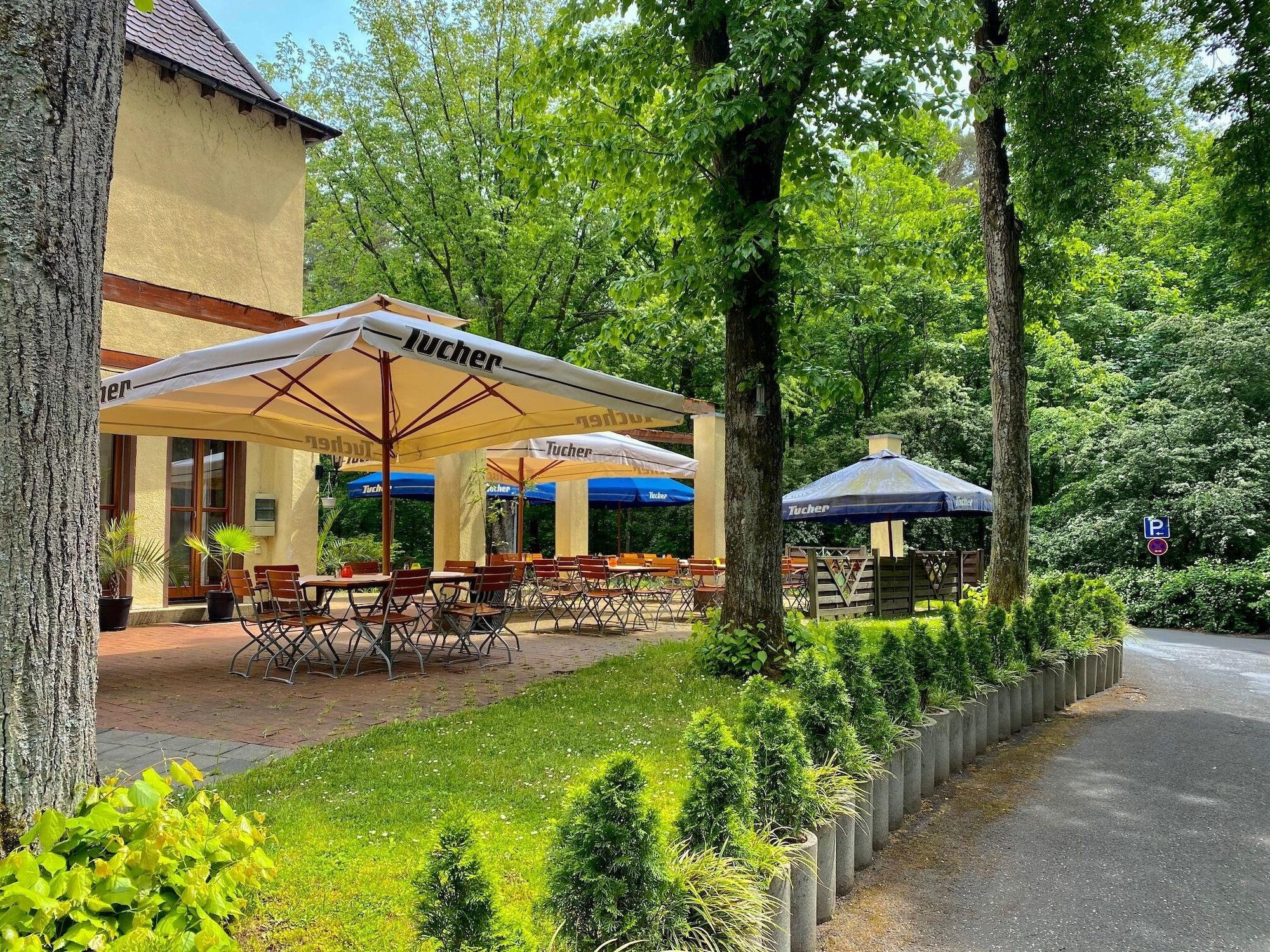Фото Park-Hotel Zirndorf