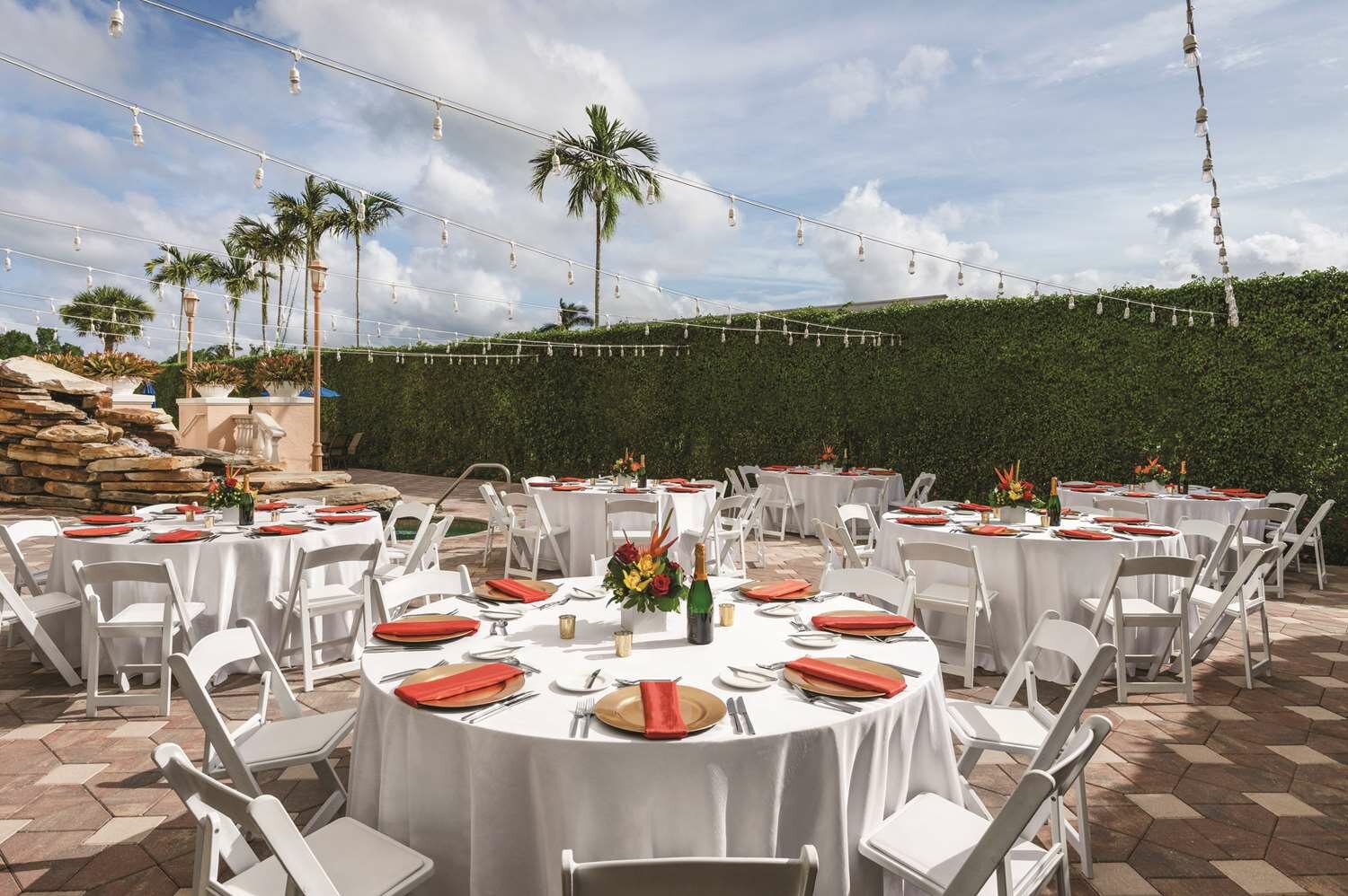 Фото Hilton Naples