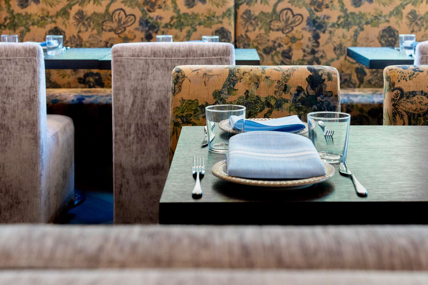 Фото The Exchange Sacramento, Curio Collection by Hilton