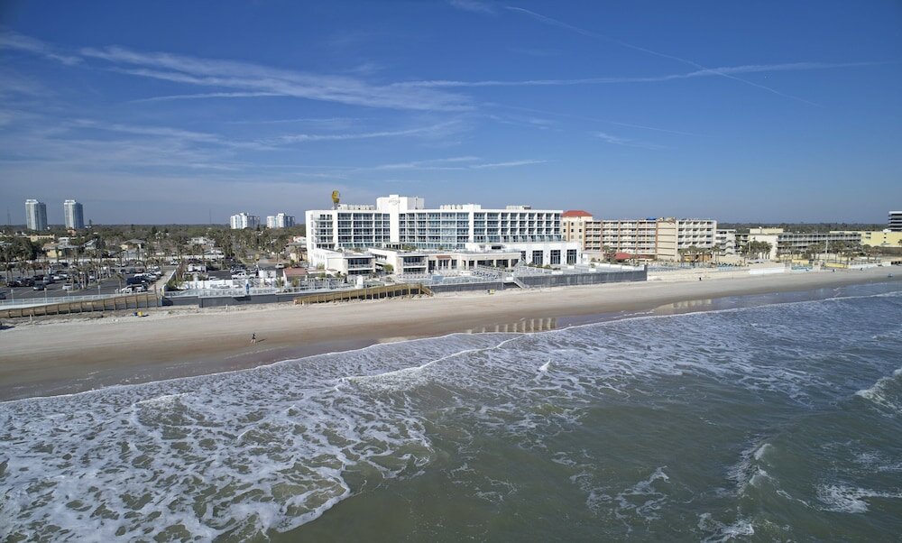 Фото Hard Rock Hotel Daytona Beach