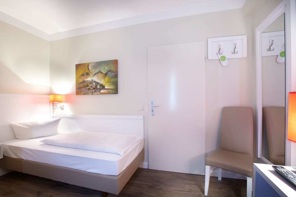 Фото Hotel Ostseehalle Kiel by Premiere Classe