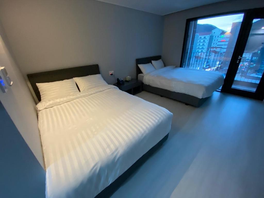 Фото Miami Jeongseon Hotel