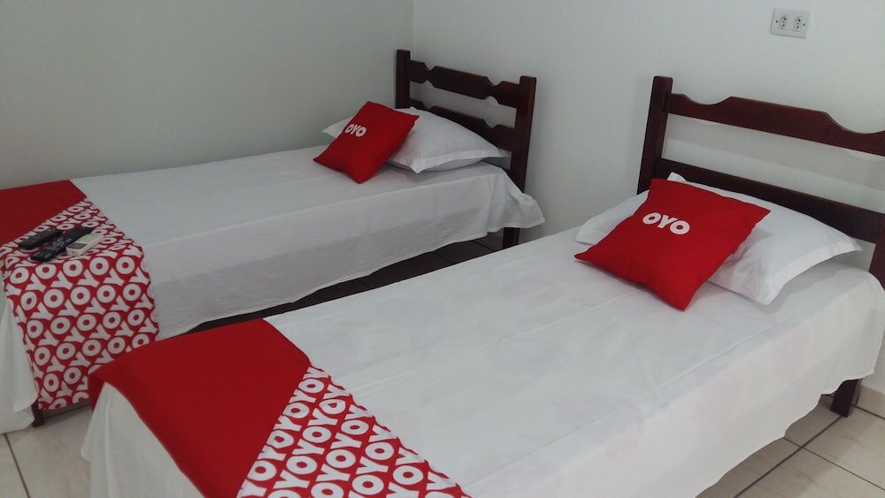 Фото Oyo Pousada Paraná, Cuiabá
