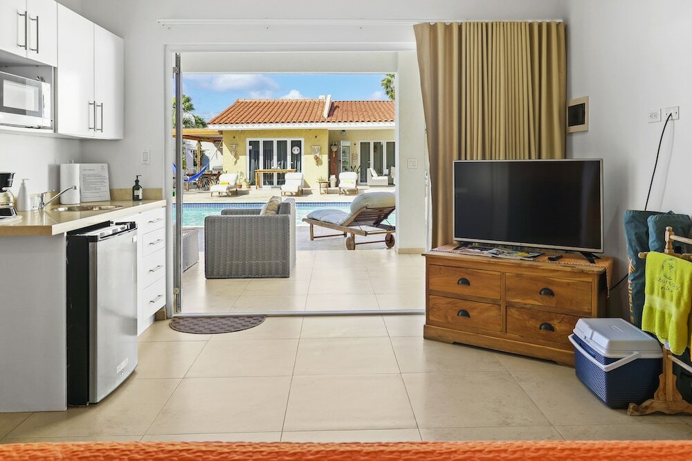 Фото Arubas Bakval Suites