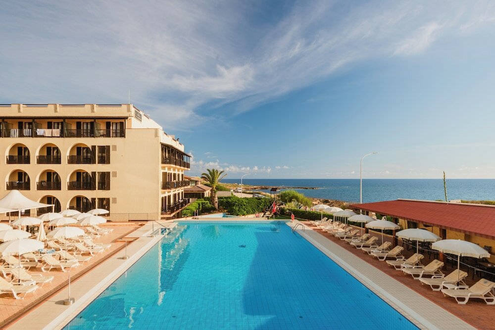 Фото Hotel Calabona