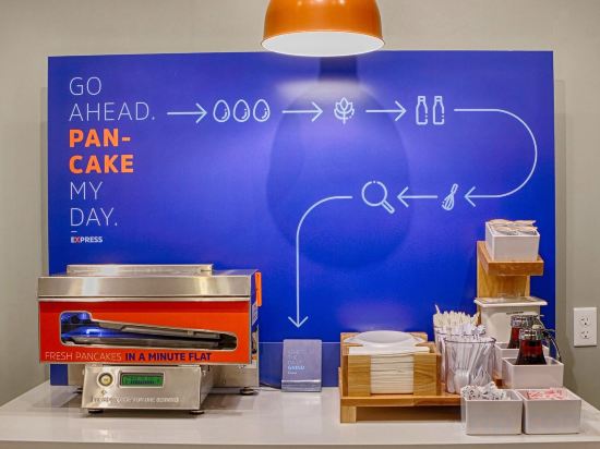 Фото Holiday Inn Express Boca Raton-West, an Ihg Hotel