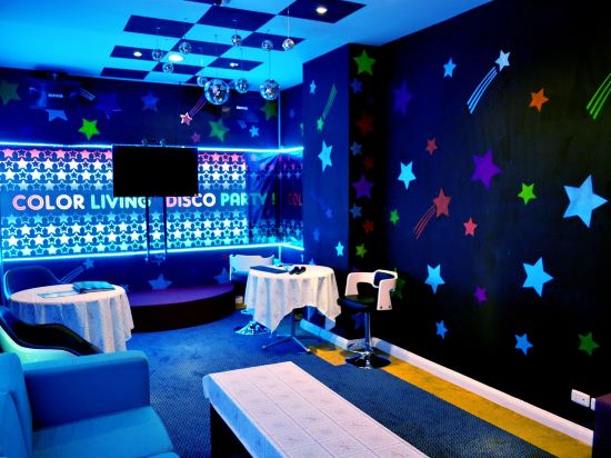 Фото The Color Living Hotel