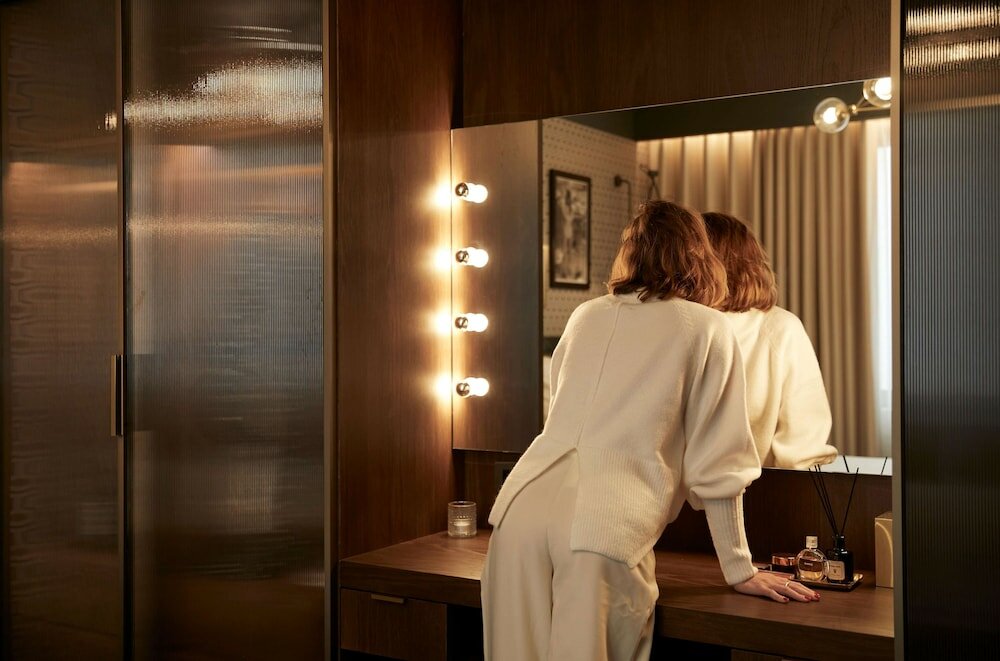 Фото Brown Acropol