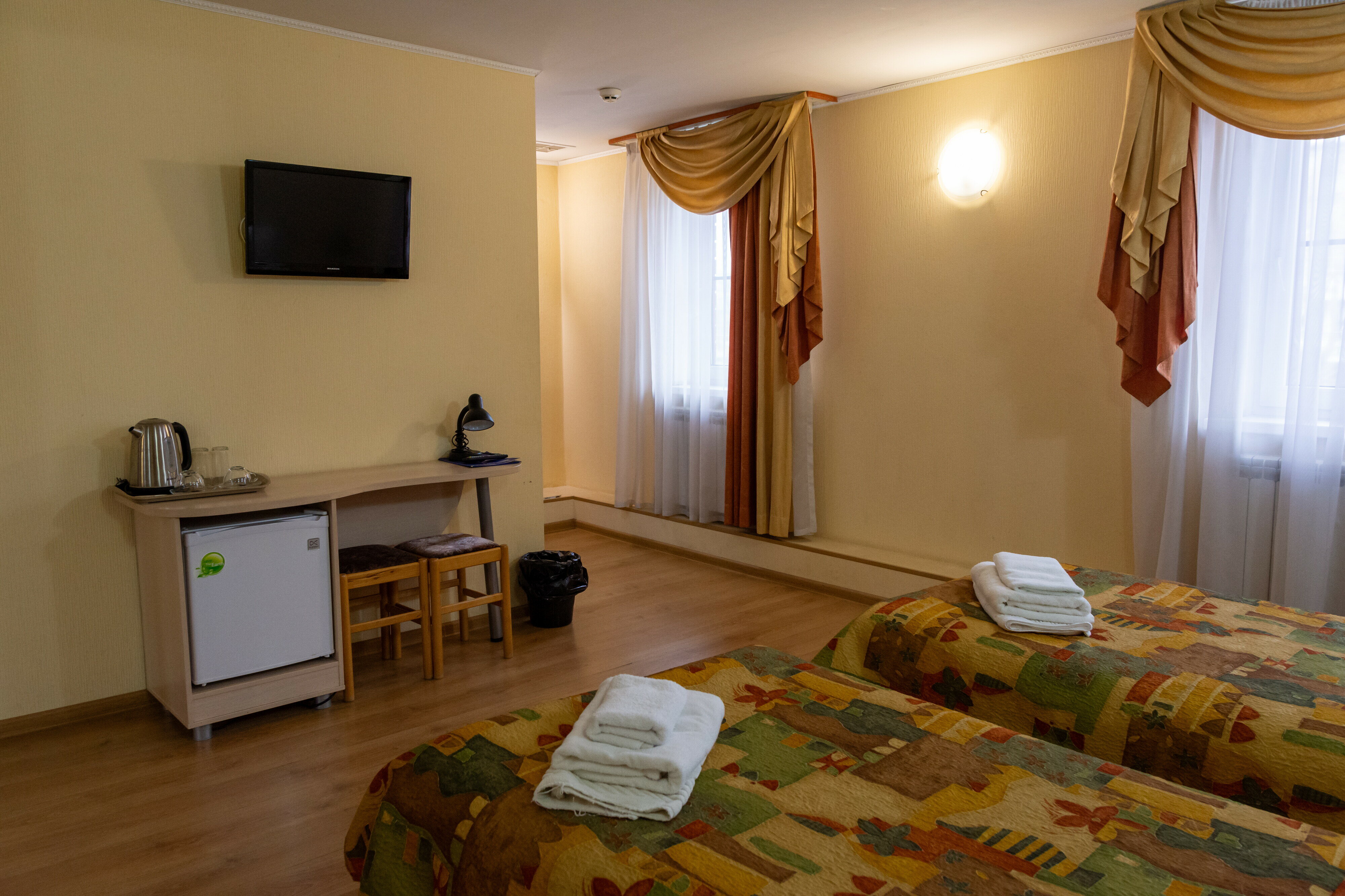 Фото отеля 2