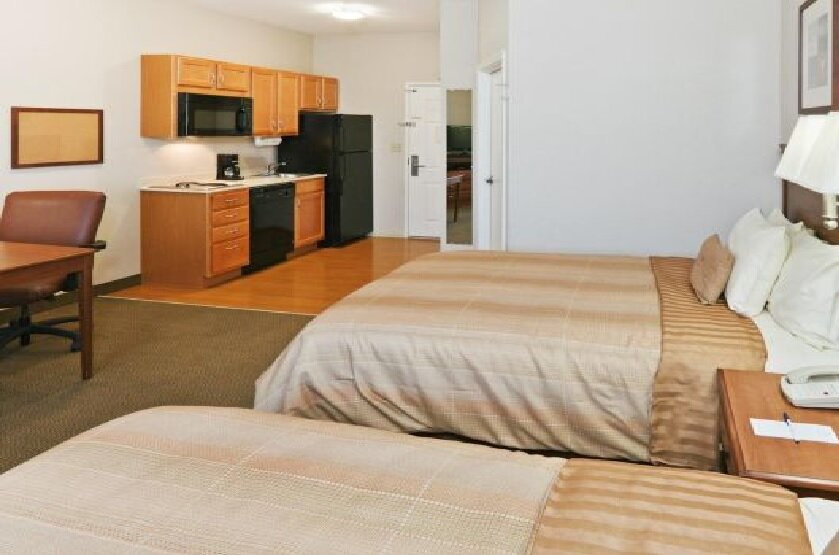Фото Candlewood Suites Oklahoma City - Bricktown, an Ihg Hotel
