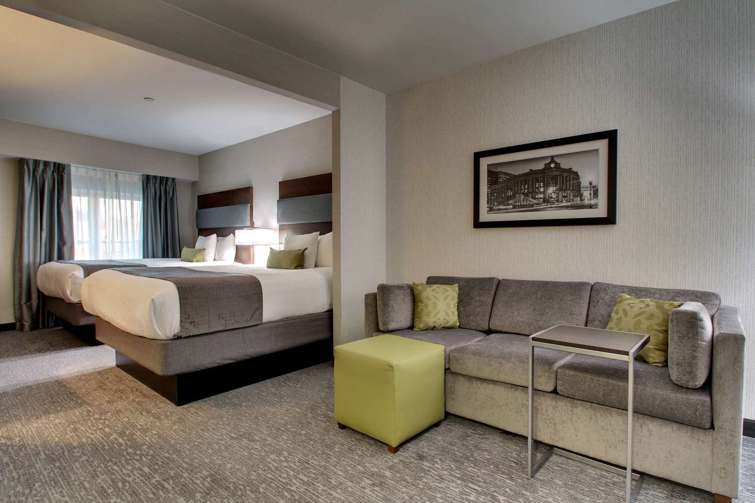 Фото Best Western Plus Boston Hotel