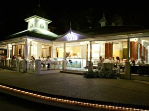 Гостиница Mantra Amphora