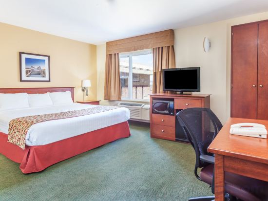 Фото Super 8 by Wyndham Campbellton NB