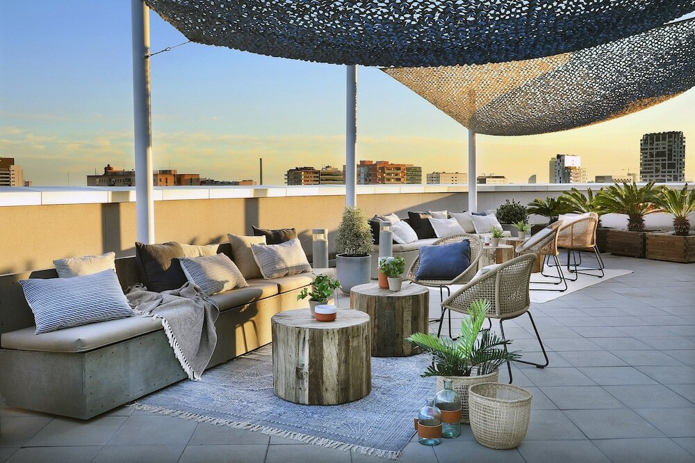 Фото Hotel Barcelona Condal Mar Affiliated by Meliá