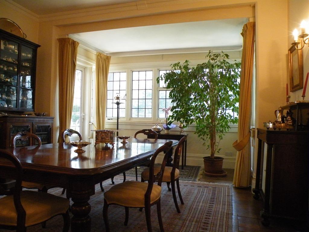 Фото Broadlands Gate