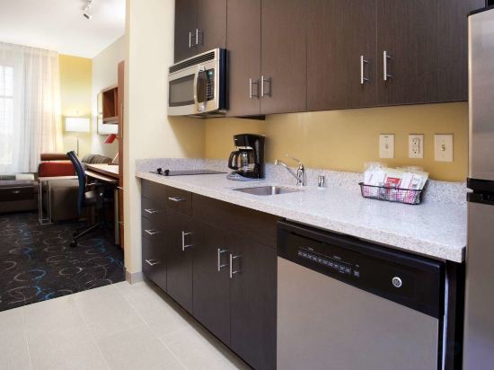 Фото TownePlace Suites by Marriott Carlsbad