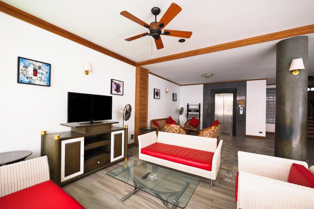 Фото Paisiri Hotel