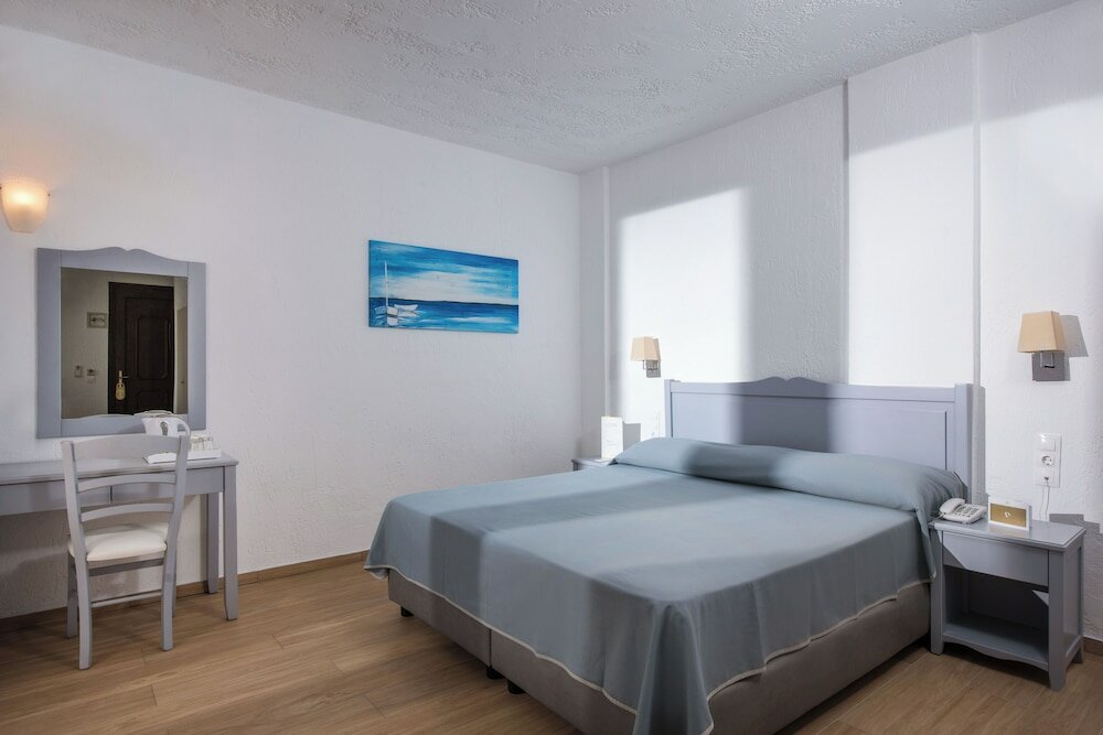 Фото Hersonissos Village