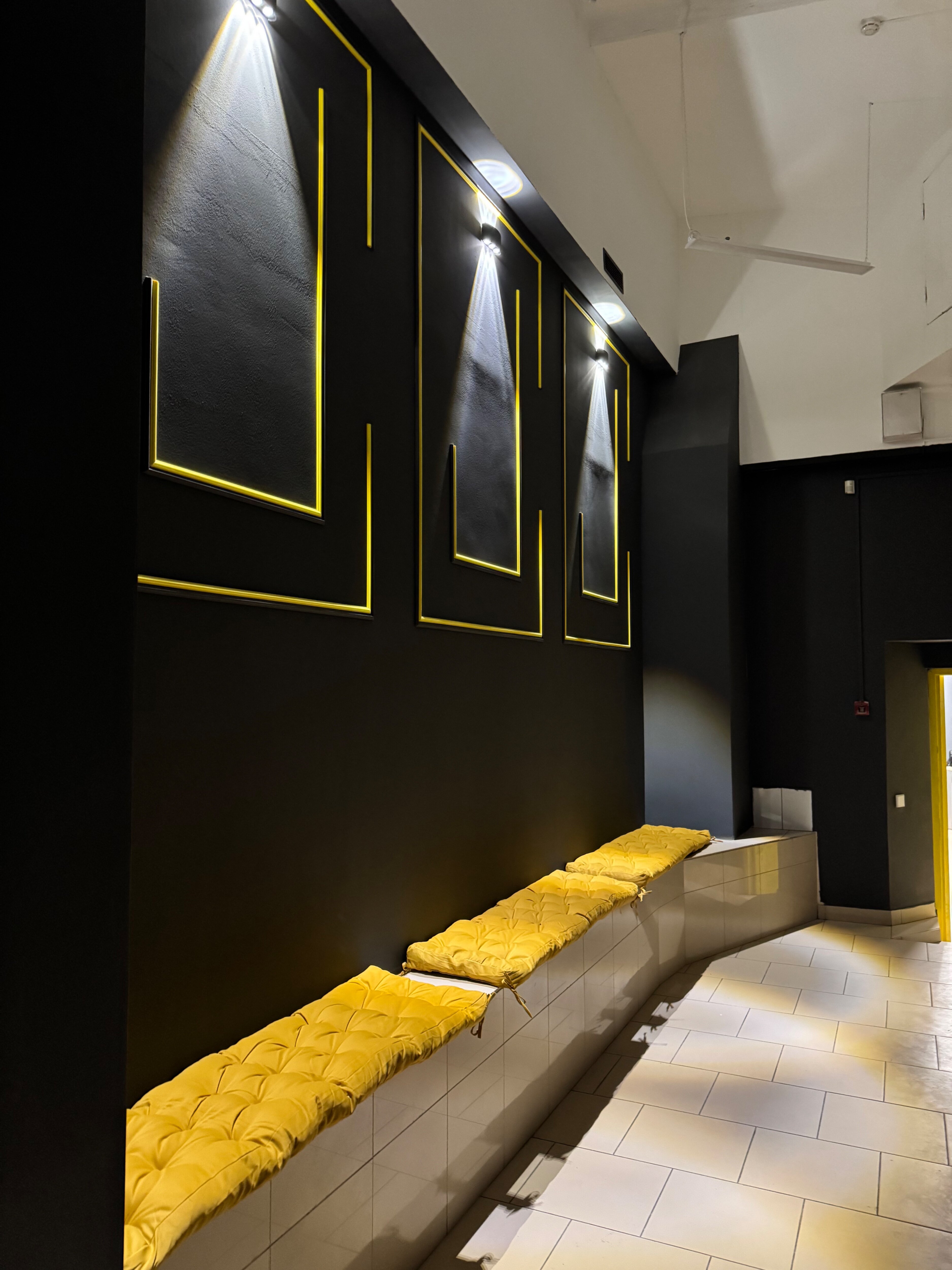 Фото Центр Мира