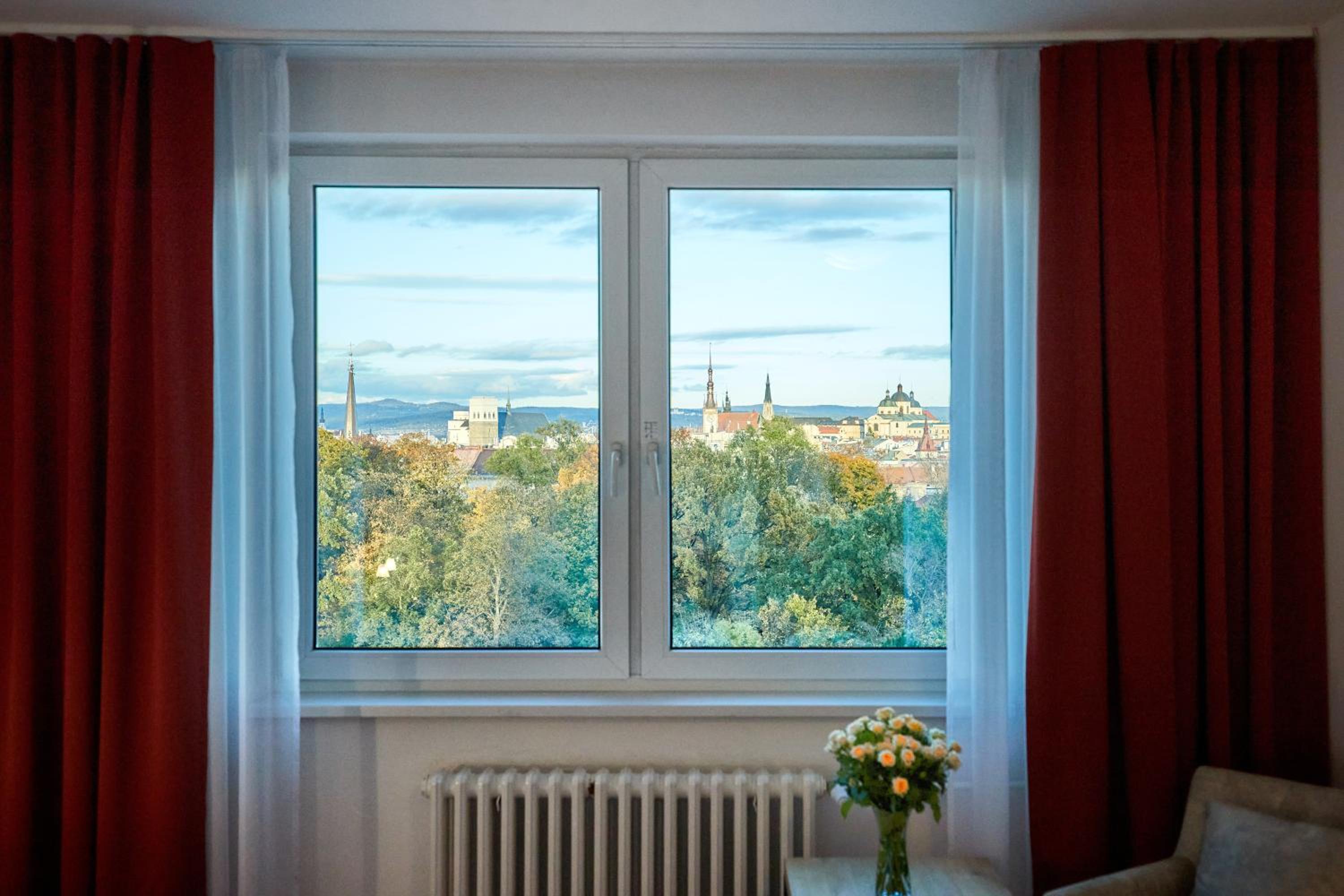 Фото Hotel Flora