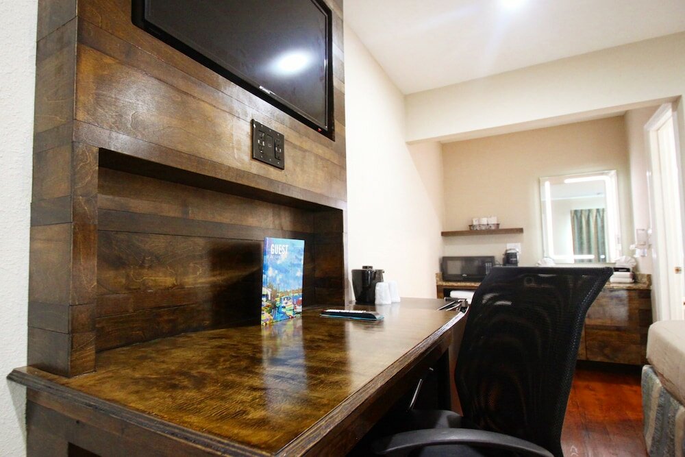 Фото Southern Oaks Inn