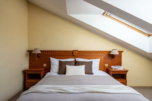 Гостиница Номера Голден отель в Гатчине