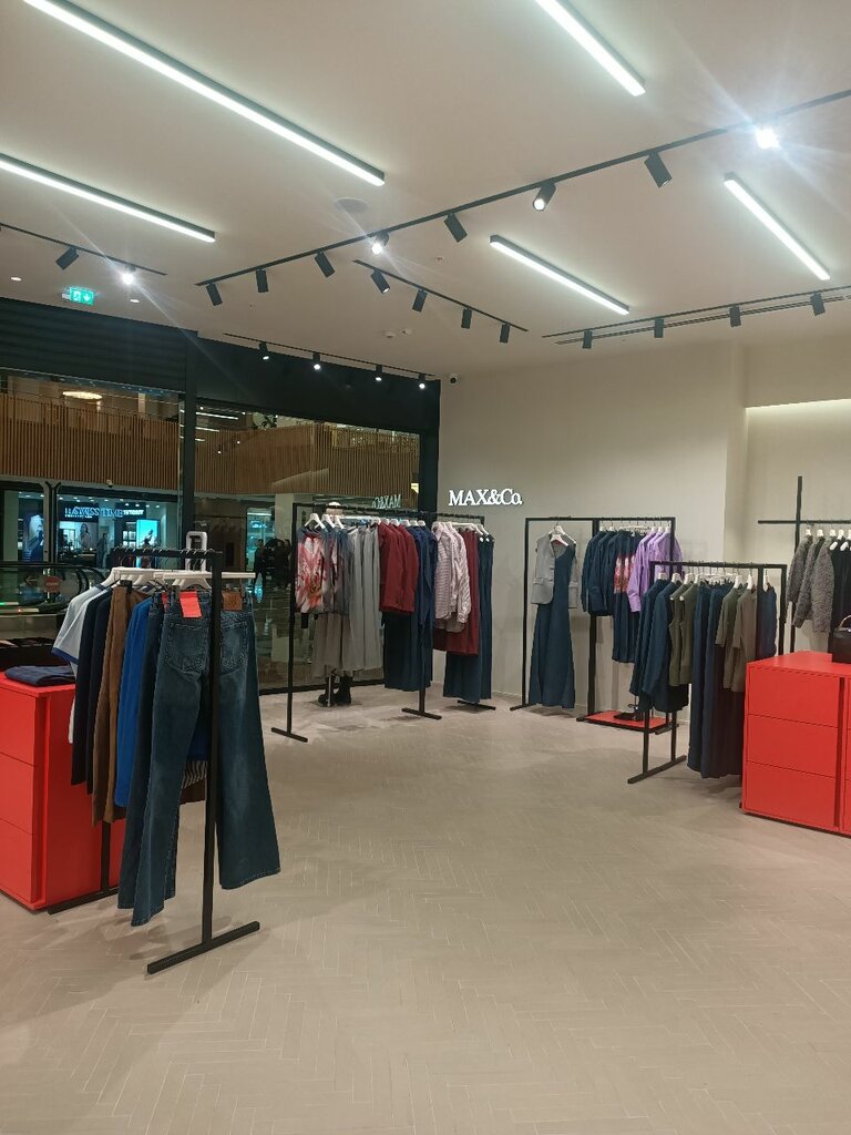 Clothing store Max&Co, Tashkent, photo