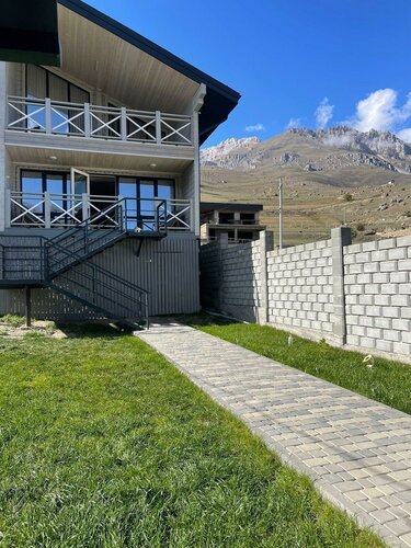 Дом в аренду Коттедж с прекрасным видом на горы в Верхнем Фиагдоне